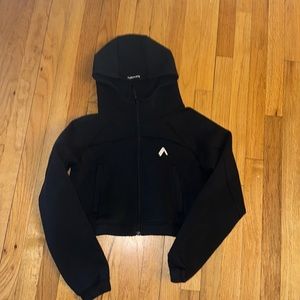Alphalete Crop Zip Up